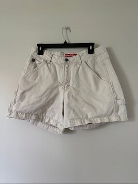 Unionbay Women's Cream/Tan Cargo Shorts